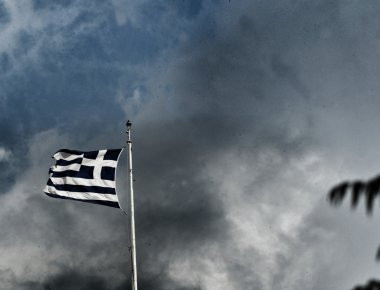 Handelsblatt: Έρχονται τα δύσκολα για την Ελλάδα μετά τις εκλογές στη Γερμανία